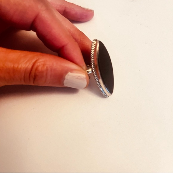 Silver ring - Picture 3 of 7